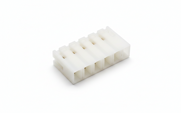 UC391 6-Pin Female Connector – Without Wire (Plug-Type DC / CPU Connector)